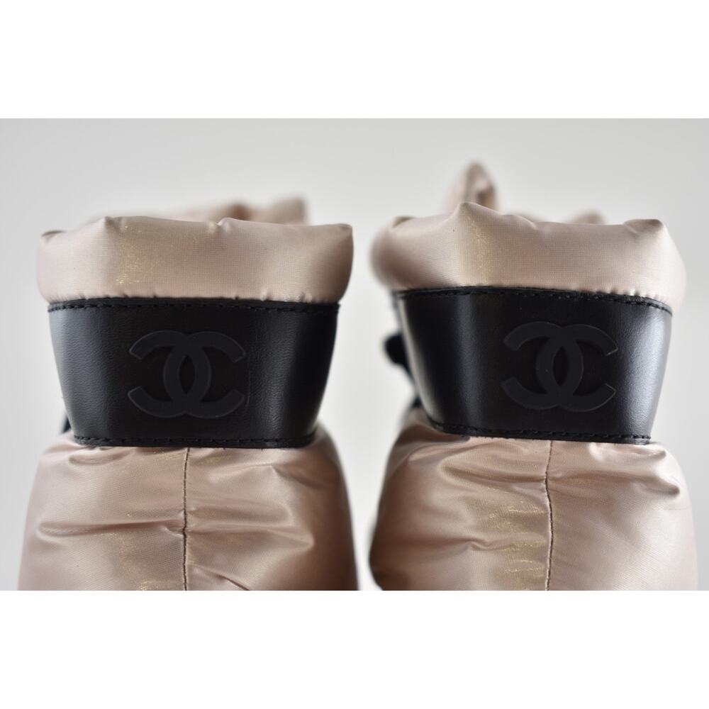 Chanel 18B Coco Neige Pink Black CC Logo Snow Winter Lace Up Tie Combat Boots 37 - Picture 14 of 16